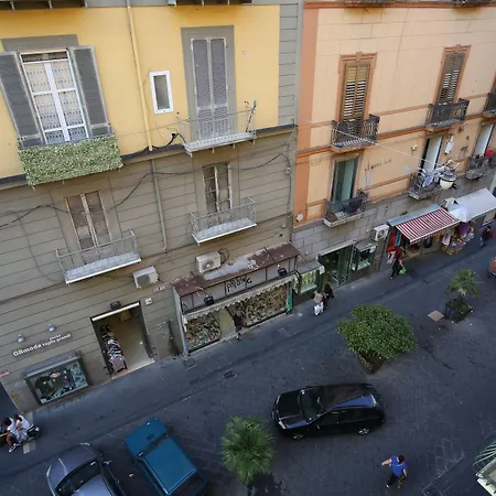 Le Mura Antiche نابولي