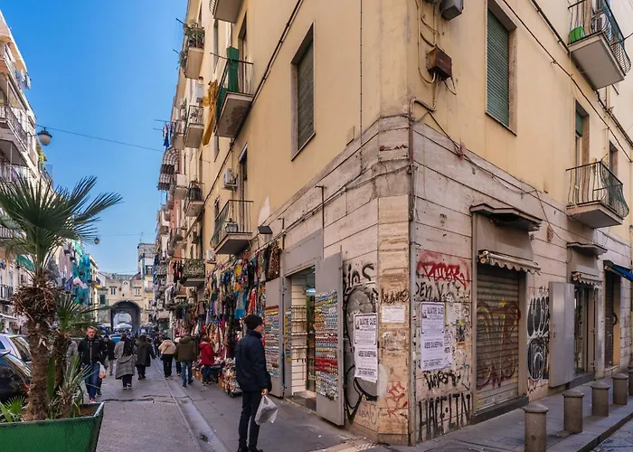 Le Mura Antiche 4* نابولي